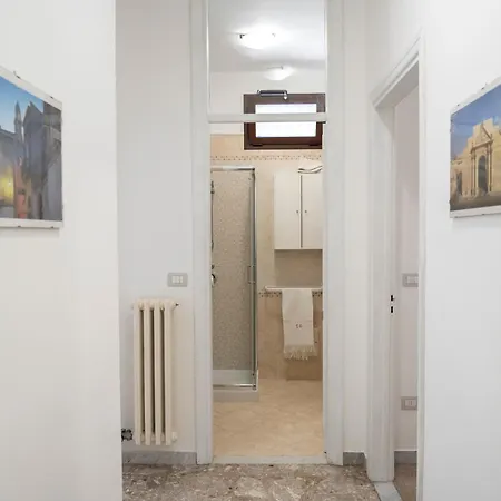 Apulia Rose * 레체