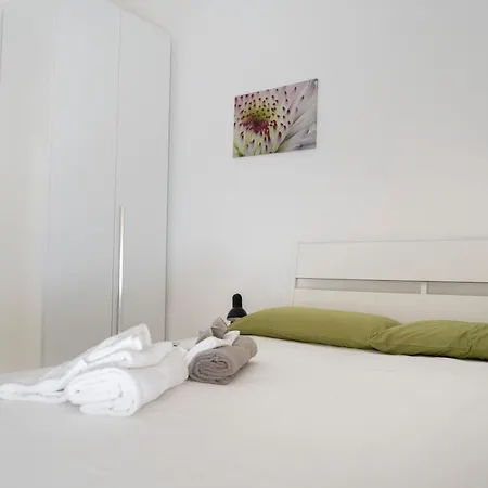 Apulia Rose * 레체